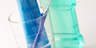 Chọn kem đánh răng như thế nào cho hợp lý?