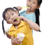 Để giúp trẻ có một bộ răng chắc, khỏe và đẹp?