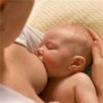 Một số điều cần biết khi nuôi con bằng sữa mẹ:
