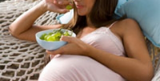 Cách chăm sóc và giữ gìn răng miệng cho phụ nữ mang thai